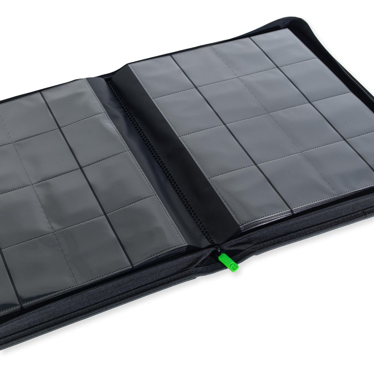 Vault X Binder - 16-pocket XXL Zwart - Pokémon TCG