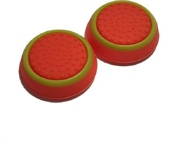Gaming Thumbsticks Grips | Dopjes voor je Game Controller(s) | Rood met groene cirkel | 1 Set = 2 Thumbgrips | Geschikt voor de volgende console(s): Playstation PS5 PS4 PS3 & Xbox X S One 360